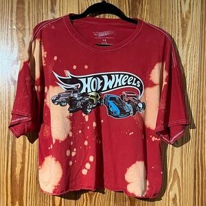 Hot Wheels Muscle Cars Cropped T-Shirt Tee Red Bleached 100% Cotton